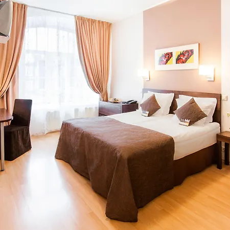 시티 바이 유니크 호텔스 호텔 2*