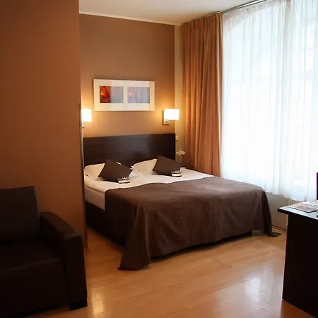 호텔 시티 바이 유니크 호텔스 2*