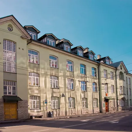 By Unique מלון 2*