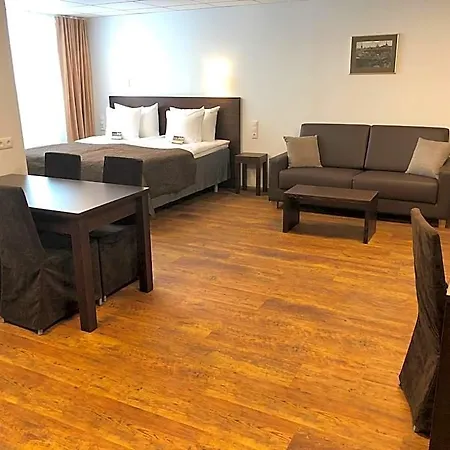 By Unique Hotel 2*