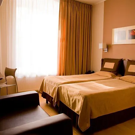 시티 바이 유니크 호텔스