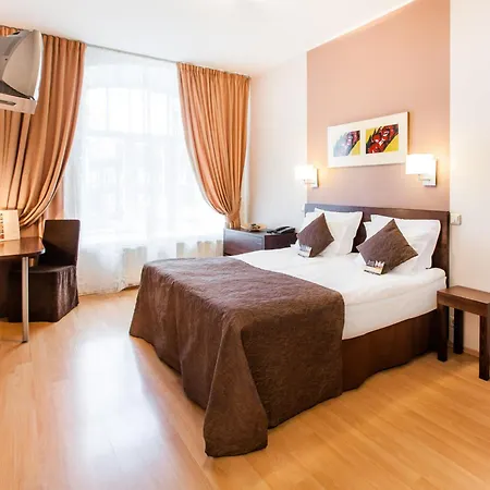 시티 바이 유니크 호텔스 2*