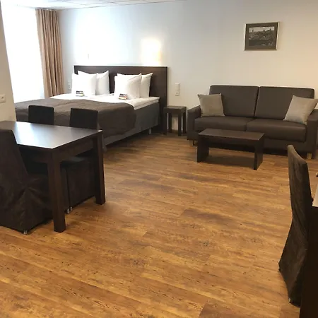 By Unique Таллин