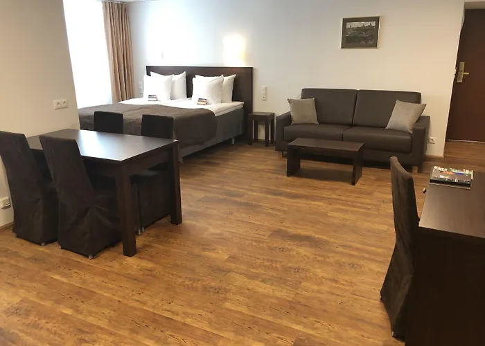 By Unique Таллин